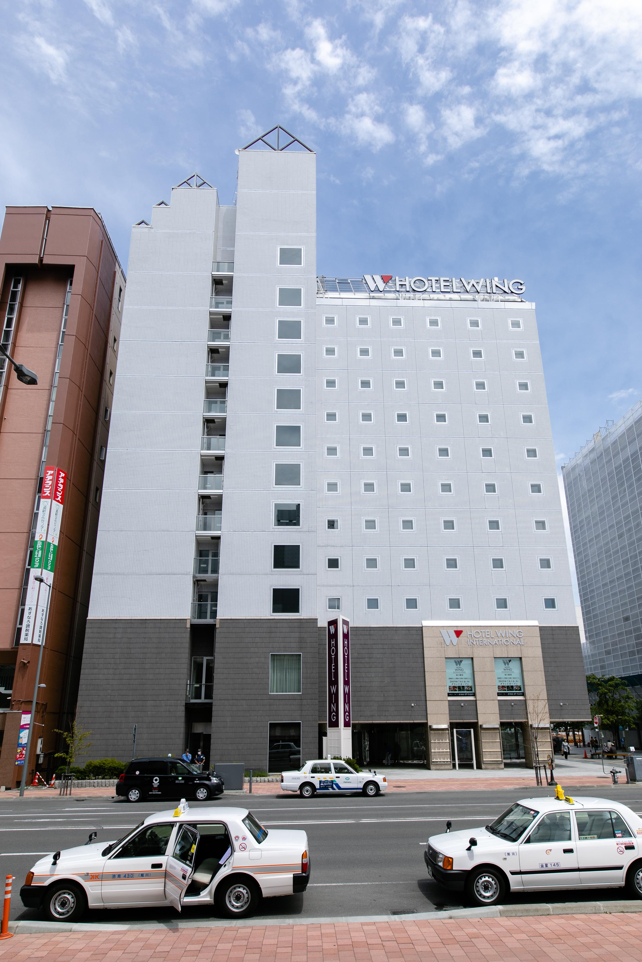 Hotel Wing International Asahikawa Ekimae Екстер'єр фото